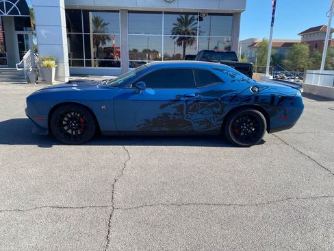 Used 2020 Dodge Challenger R/T Scat Pack w/ Shaker Package RWD image 9