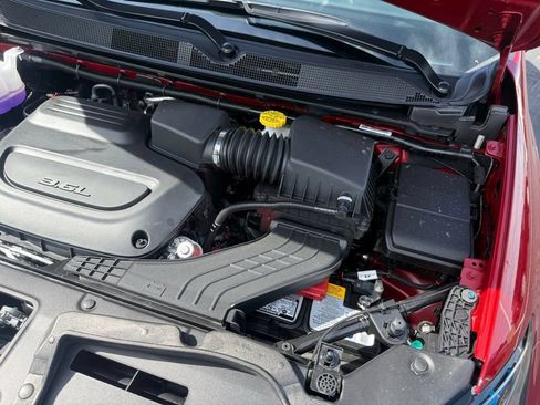 New 2027 Chrysler Pacifica Select w/ Family Tech Group FWD image 68