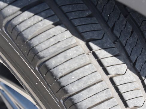 Used 2020 Lincoln Nautilus Reserve image 11