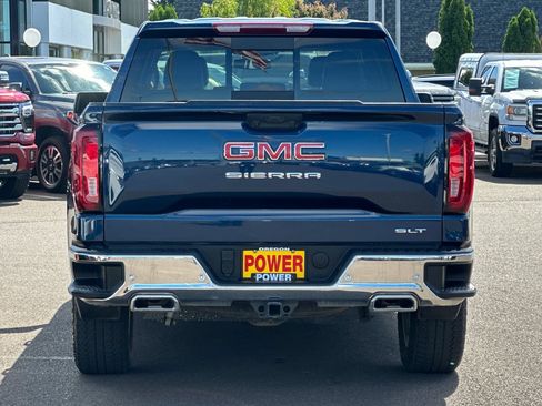 Used 2023 GMC Sierra 1500 SLT w/ SLT Premium Plus Package AWD/4WD image 5
