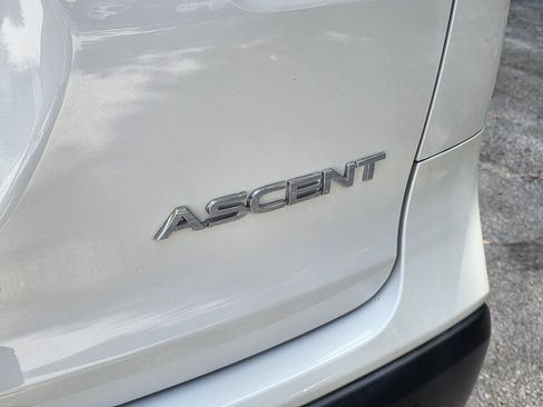 Used 2020 Subaru Ascent Premium w/ Convenience Package AWD/4WD image 8