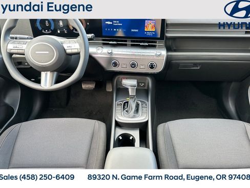 Used 2026 Hyundai Kona SE image 15