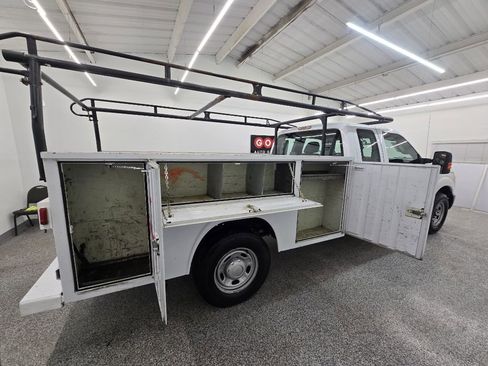 Used 2016 Ford F350 XL w/ Power Equipment Group image 9