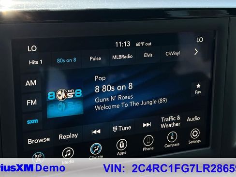 Used 2020 Chrysler Pacifica Touring w/ S Appearance Package FWD image 37