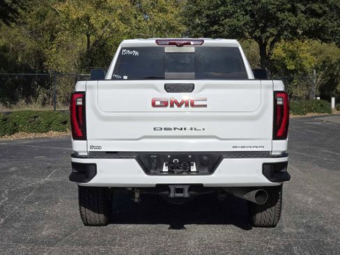 Certified 2024 GMC Sierra 2500 Denali w/ Denali Reserve Package image 6
