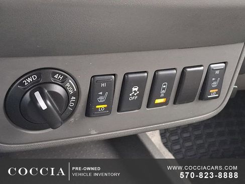 Used 2015 Nissan Frontier SV w/ SV Value Truck Package image 23