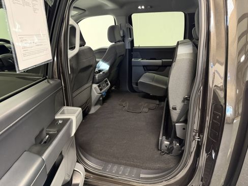 Used 2024 Ford F150 XLT w/ Equipment Group 302A MID image 27