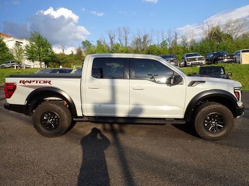 Used 2024 Ford F150 Raptor AWD/4WD image 7