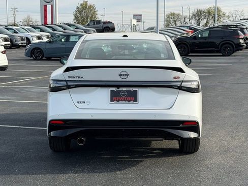 New 2026 Nissan Sentra SR w/ SR Premium Package FWD image 5