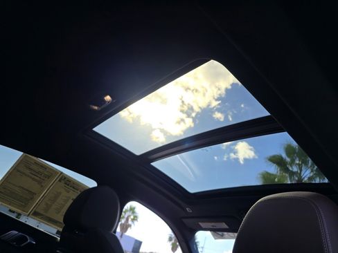 Used 2021 BMW X6 sDrive40i w/ Convenience Package image 39