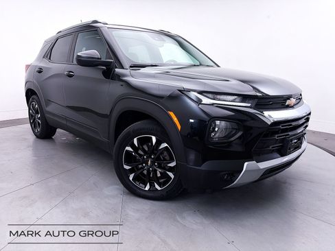 Used 2023 Chevrolet TrailBlazer LT FWD image 1