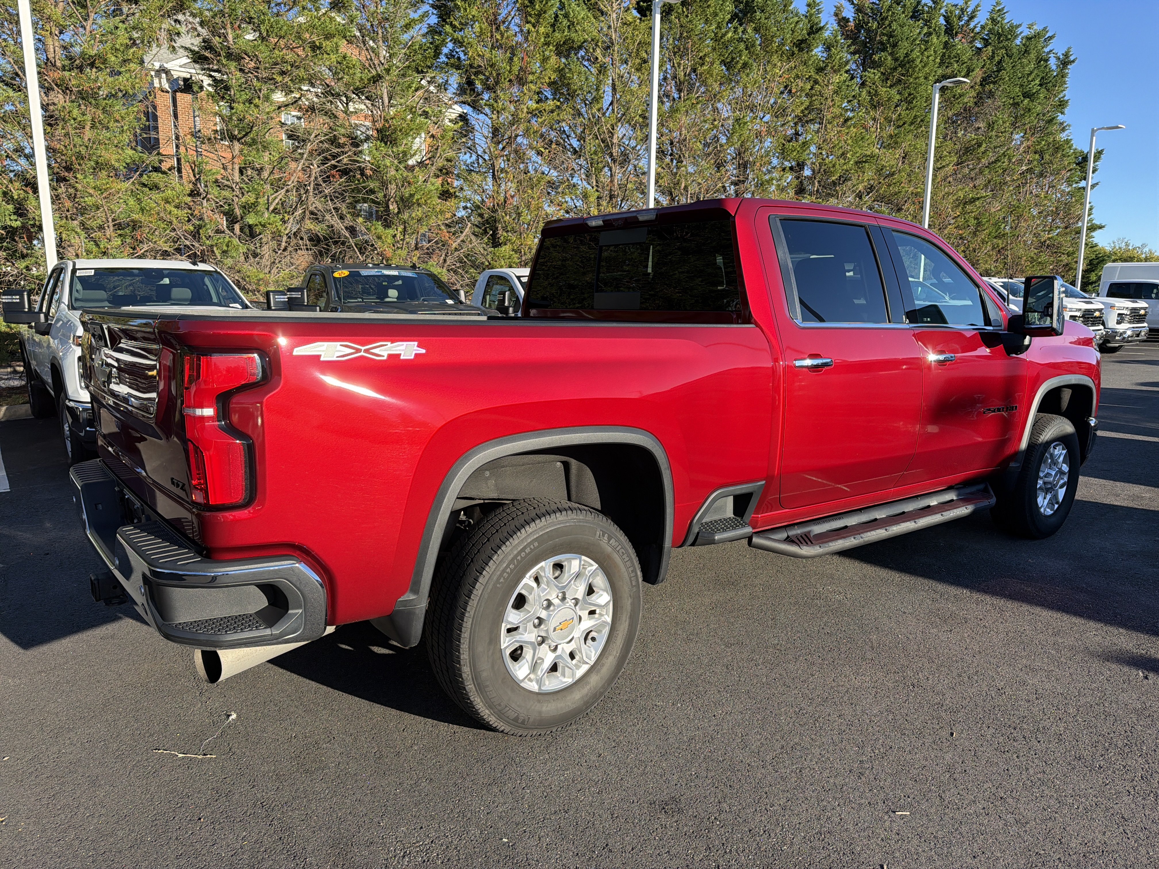 Used 2024 Chevrolet Silverado 2500 LTZ w/ LTZ Plus Package AWD/4WD image 10