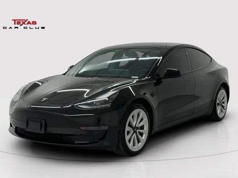 Used 2022 Tesla Model 3 RWD image 3