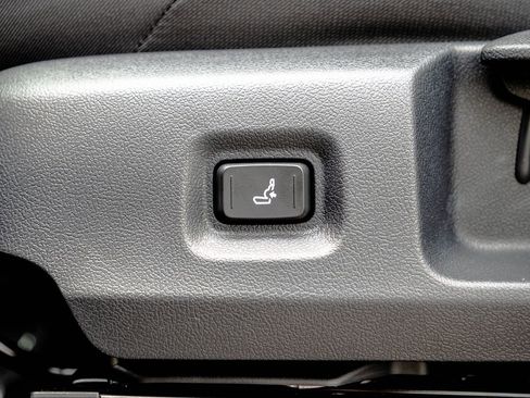 New 2026 Toyota Tacoma SR AWD/4WD image 21
