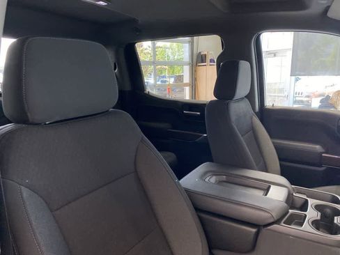 Used 2021 Chevrolet Silverado 1500 RST w/ LPO, Dark Essentials Package AWD/4WD image 11