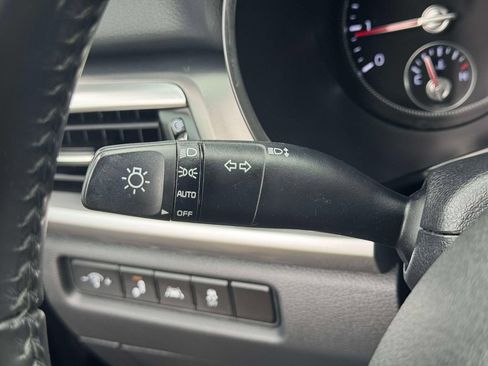 Used 2021 Kia Telluride S AWD/4WD image 23