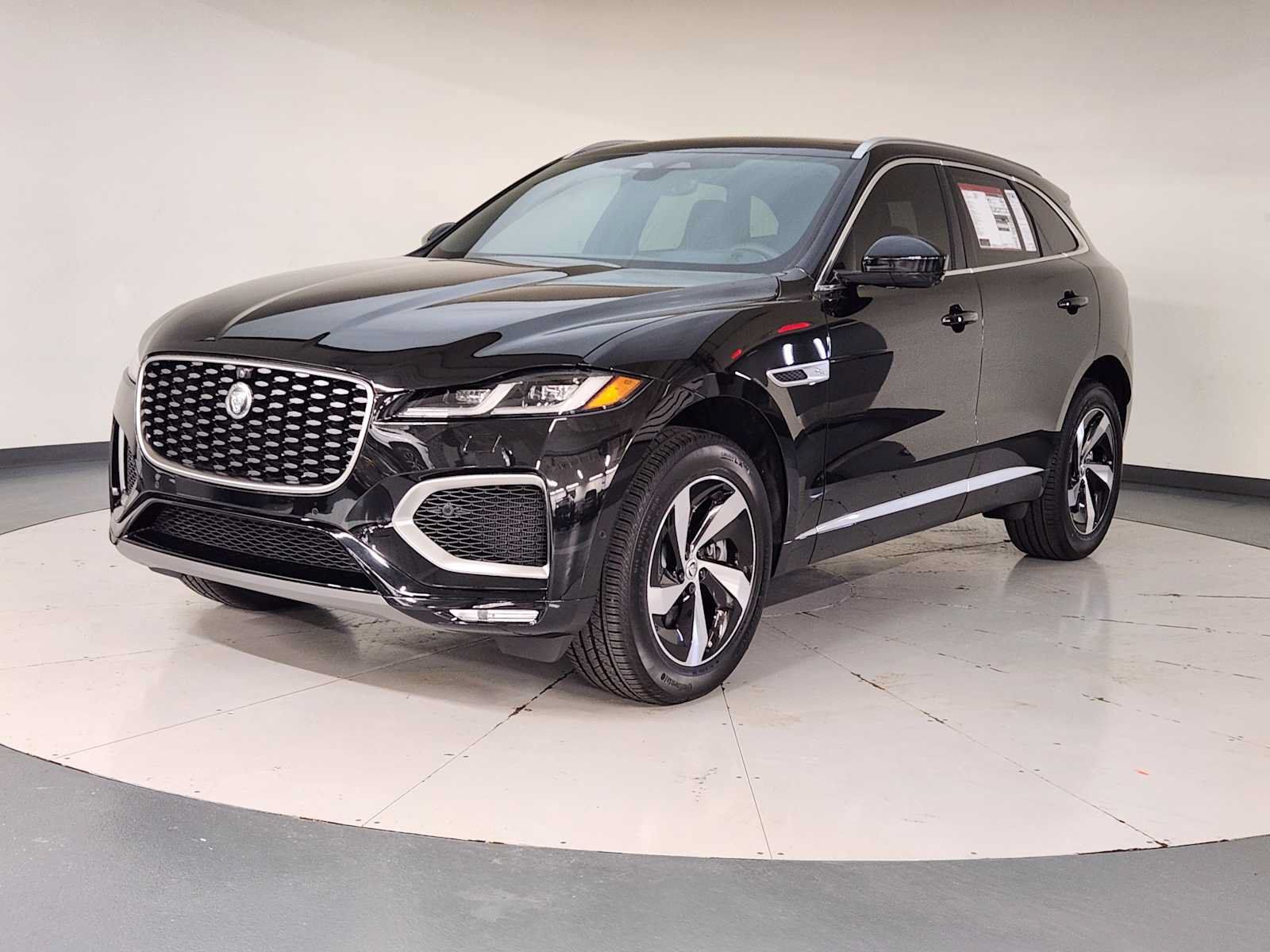 New 2026 Jaguar F-PACE R-Dynamic S AWD/4WD image 1