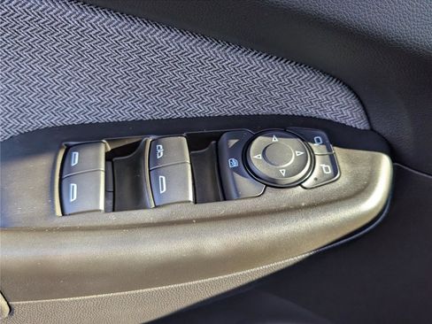 Used 2025 Chevrolet TrailBlazer LT image 17