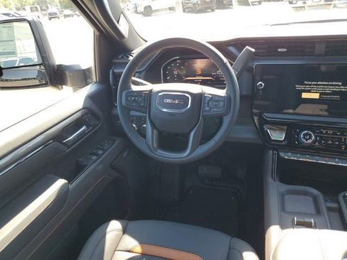 New 2026 GMC Sierra 3500 AT4 w/ AT4 Premium Plus Package AWD/4WD image 14