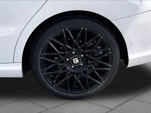 Used 2019 Mercedes-Benz CLA 250 image 10