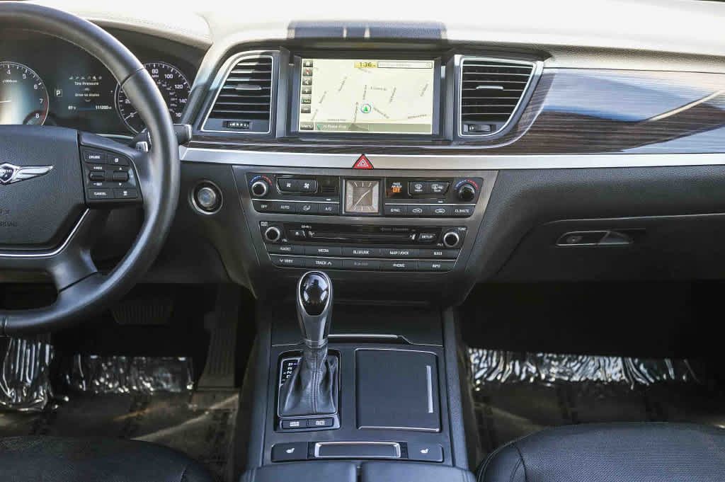 Used 2017 Genesis G80 3.8 RWD image 13