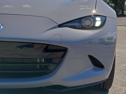 Certified 2025 MAZDA MX-5 Miata Grand Touring w/ Weather Package RWD image 11