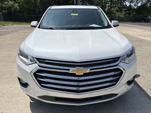 Used 2021 Chevrolet Traverse High Country AWD/4WD image 2