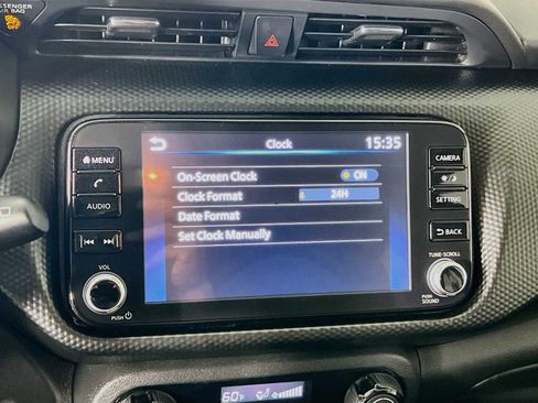 Used 2021 Nissan Kicks SV FWD image 15