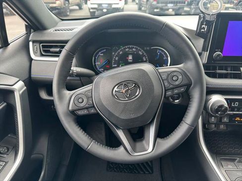 Certified 2024 Toyota RAV4 SE w/ Weather Package AWD/4WD image 20