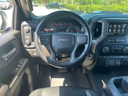Used 2022 Chevrolet Silverado 1500 Custom Trail Boss image 15