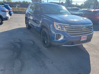New 2026 Volkswagen Atlas SE