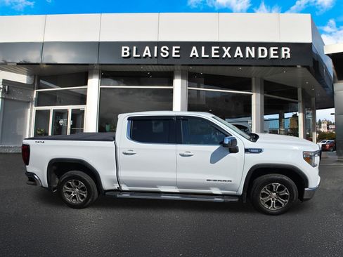 Used 2021 GMC Sierra 1500 SLE AWD/4WD image 2