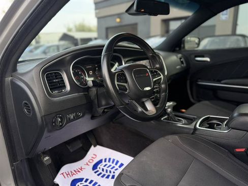 Used 2018 Dodge Charger R/T RWD image 19