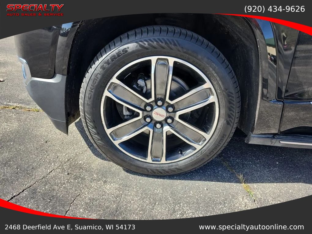Used 2017 GMC Acadia Denali w/ Technology Package AWD/4WD image 44