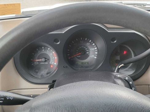 Used 2003 Nissan Frontier XE w/ Value Truck Pkg RWD image 11
