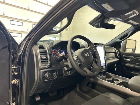 New 2025 RAM 2500 Big Horn image 17