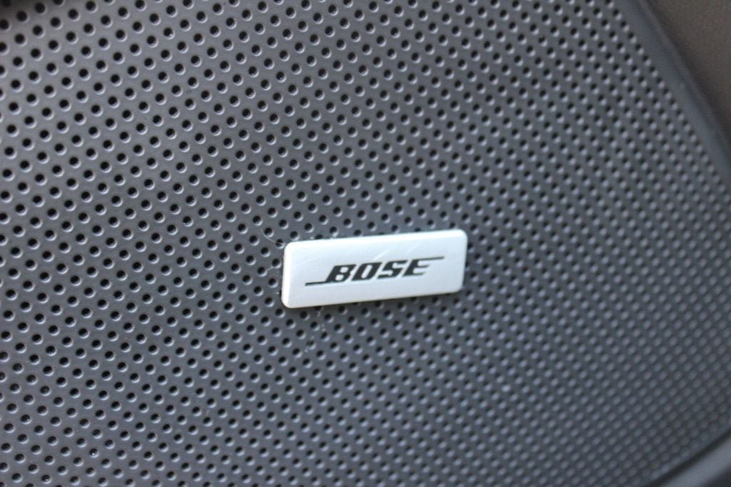 Used 2019 Chevrolet Camaro SS RWD image 12