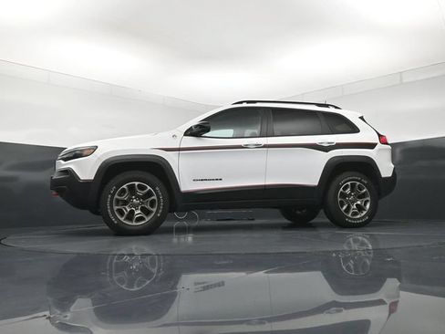 Used 2022 Jeep Cherokee Trailhawk AWD/4WD image 20