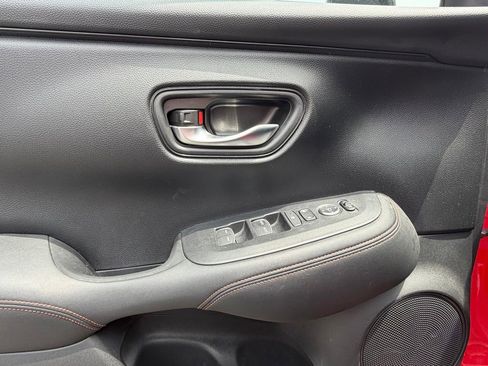 Certified 2024 Honda HR-V Sport image 12