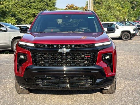New 2026 Chevrolet Traverse RS w/ LPO, Floor Liner Package AWD/4WD image 2