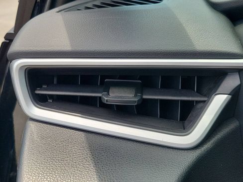 Used 2026 Toyota Corolla LE FWD image 31