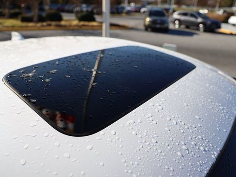 Used 2023 Honda Accord EX image 8