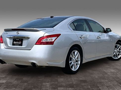Used 2010 Nissan Maxima 3.5 SV w/ Premium Pkg FWD image 14