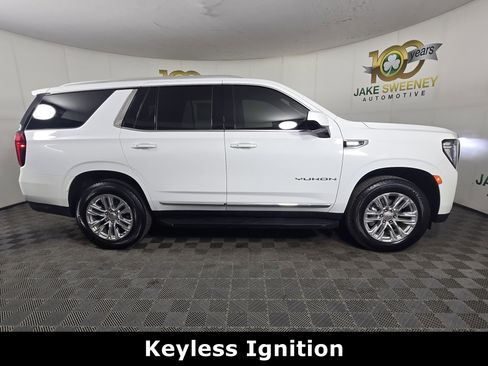 Certified 2024 GMC Yukon SLT w/ Max Trailering Package AWD/4WD image 10