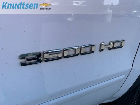 Used 2018 GMC Sierra 3500 SLE AWD/4WD image 10