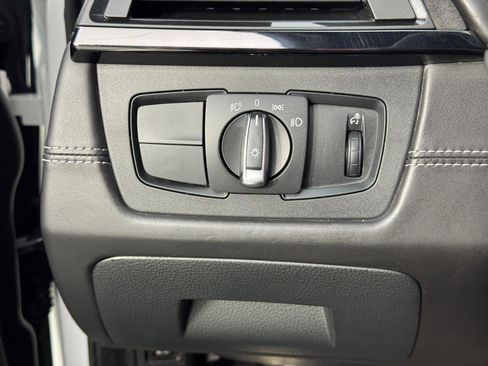 Used 2019 BMW M4 CS w/ Executive Package image 19