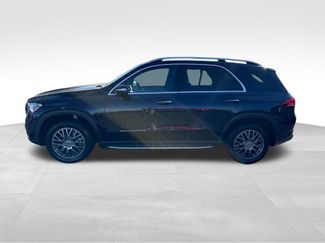 Used 2021 Mercedes-Benz GLE 350 4MATIC video 2
