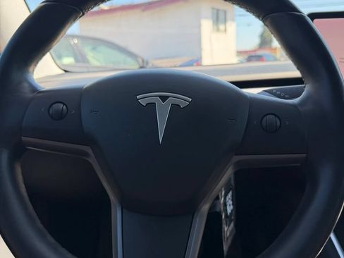 Used 2018 Tesla Model 3 Long Range RWD image 22