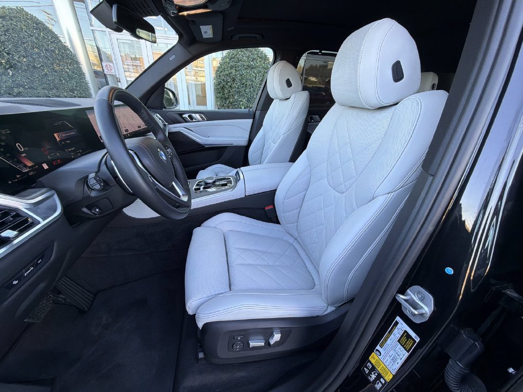 Used 2024 BMW X5 xDrive40i AWD/4WD image 19