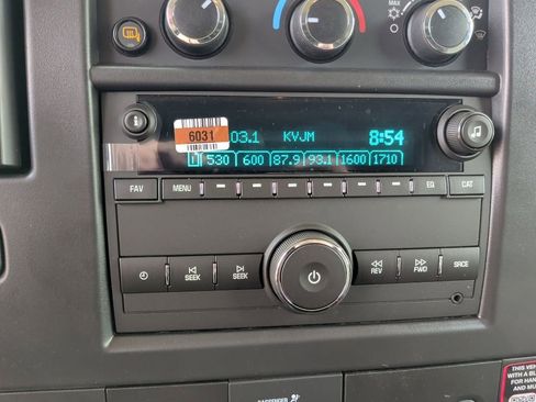 New 2025 Chevrolet Express 2500 image 24